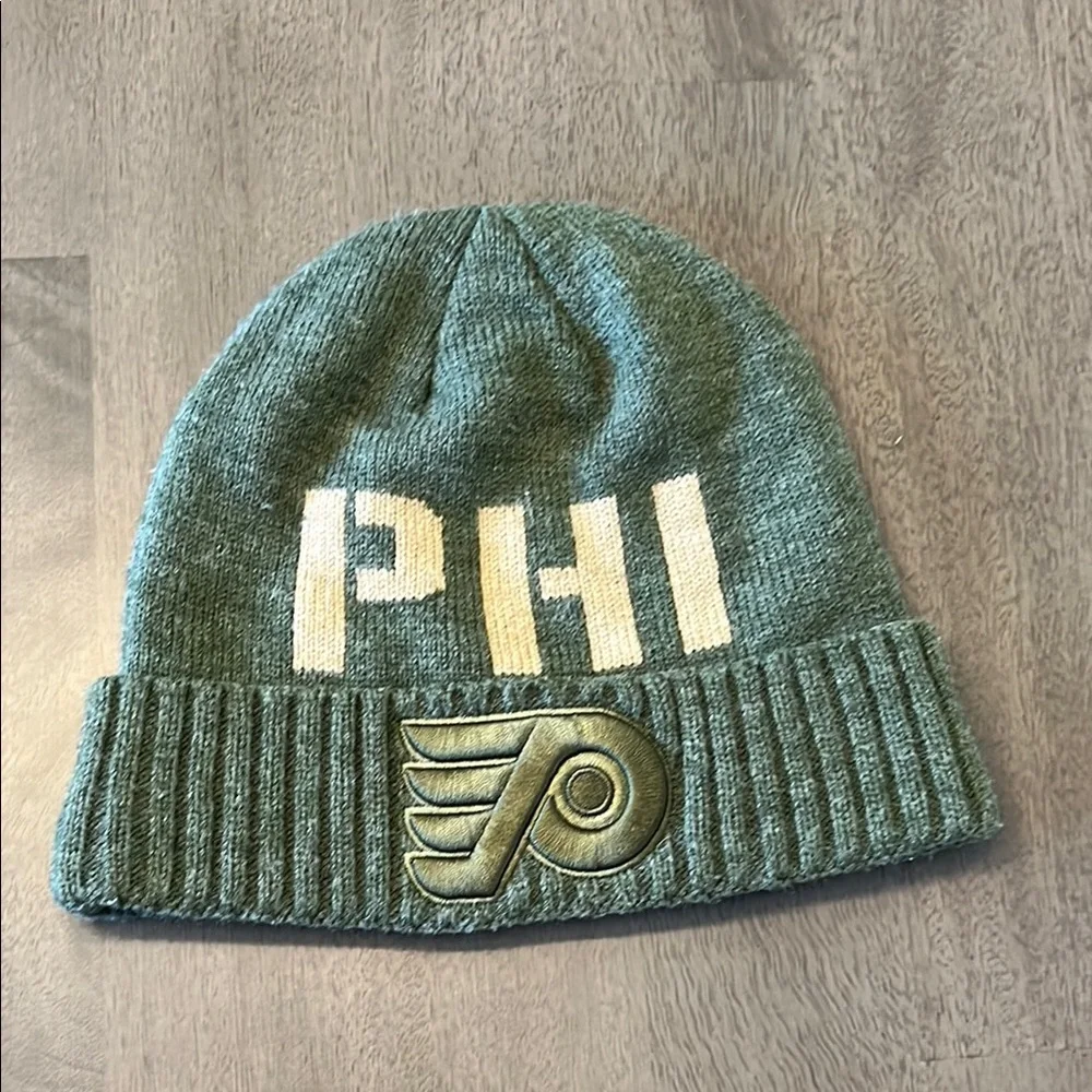 Green Beanie Phillies FLYERS #363 - Picture 1 of 3